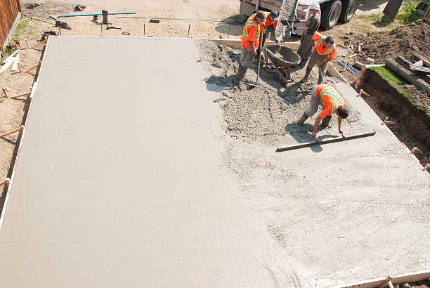 Best Commercial Concrete Services in Wofford Heights, CA